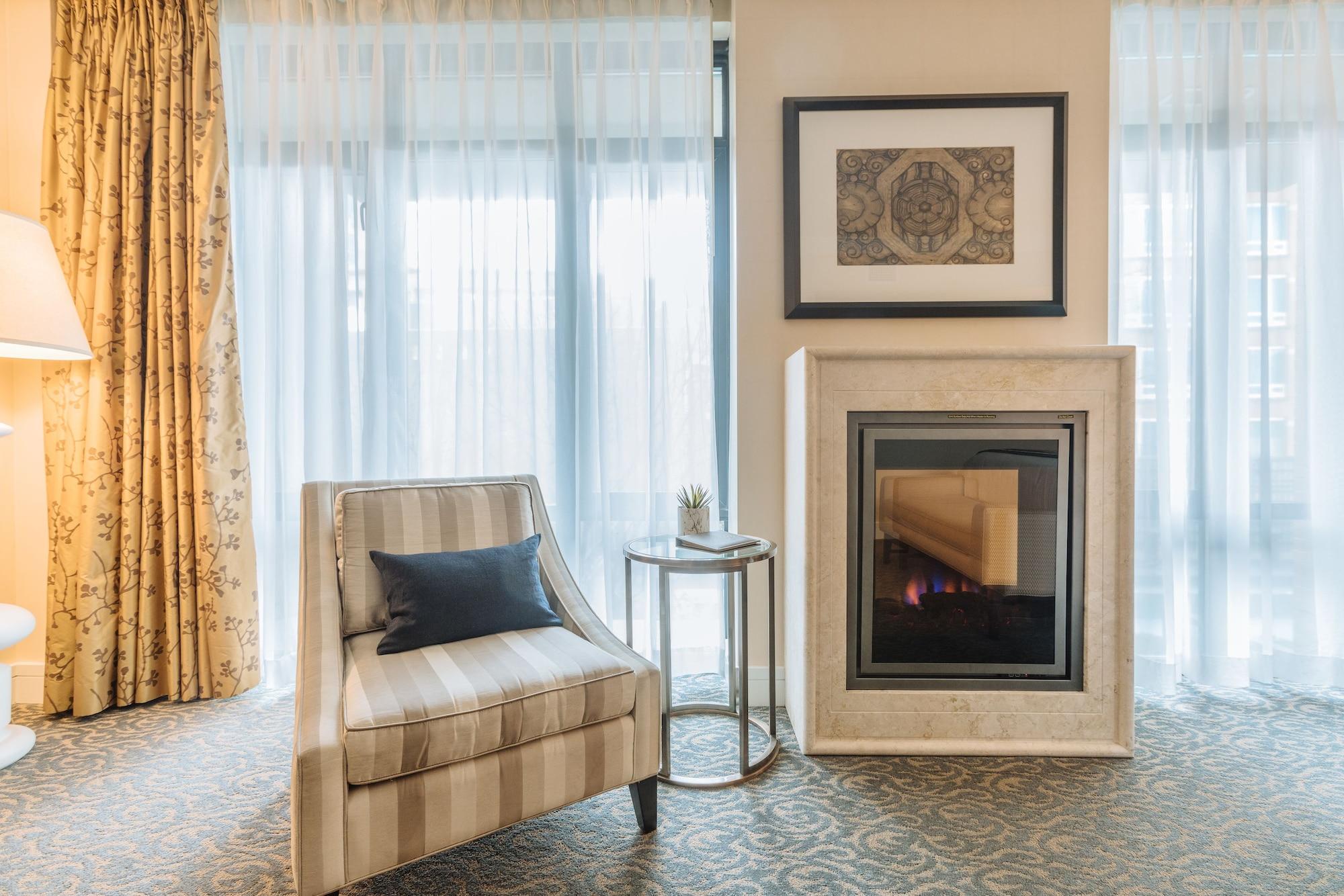 L'Hermitage Hotel Ванкувер Екстер'єр фото